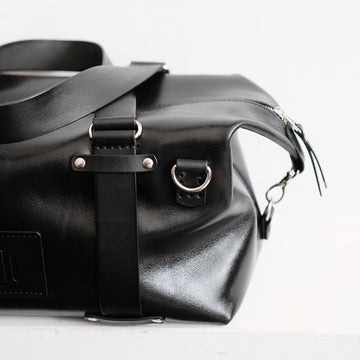 Lederen Reistas - Weekender Black Classic M